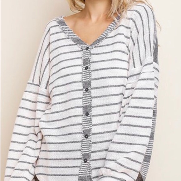 MAROON STRIPED TOP - Picture 5 of 8